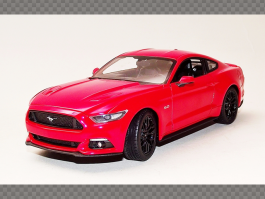 DR6, Miniature Ford Mustang GT 2015 rouge 1/24