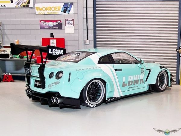 Liberty walk gtr sales diecast