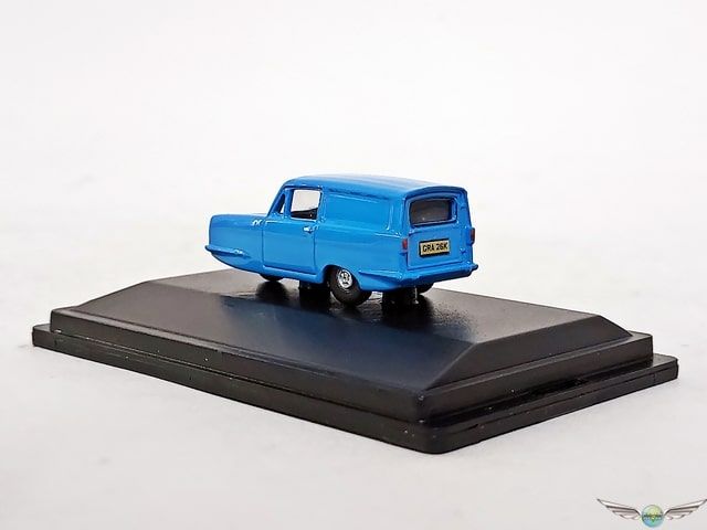 Reliant robin cheap diecast models