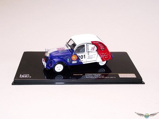 Diecast Ixo 1:43 Scale Citroen C15 Citroen Fire Truck Scene Car Alloy Car  Model Collectible Toy Gift Souvenir Display Ornaments