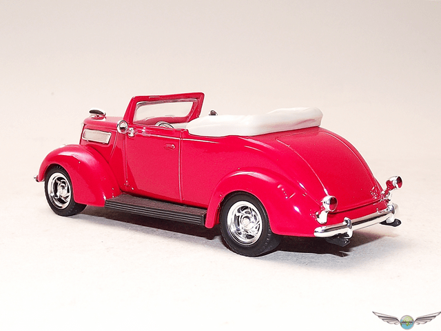 Online 1/18 Diecast 1937 Ford V8 Convertible