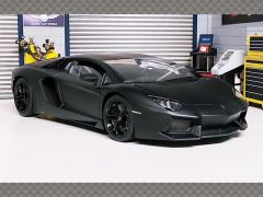 LAMBORGHINI AVENTADOR LP700-4 ~ BLACK | 1:18 Diecast Model Car