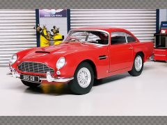 ASTON MARTIN DB5 COUPE ~ 1964 | 1:18 Diecast Model Car