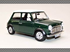 MINI COOPER 1969 ~ GREEN | 1:24 Diecast Model Car